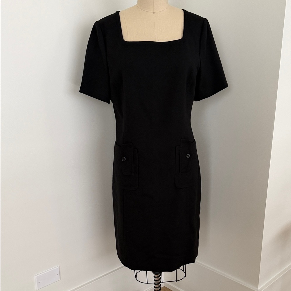 Boutique Moschino Classic Black Dress